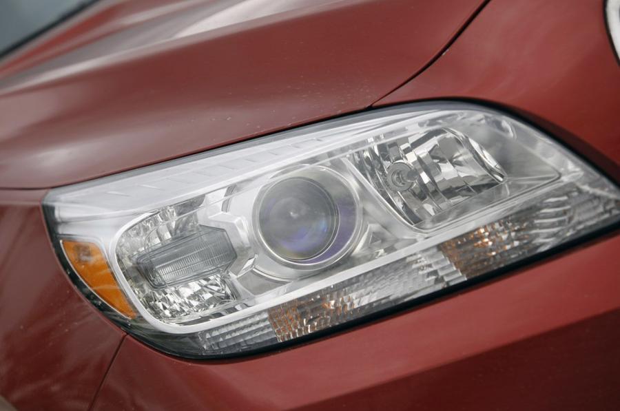  Chevrolet Malibu ECO 2013 года  (фото 3 из 141)